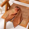 Bufanda Triangular de Seda y Lana Nueva para Mujer Otoño, Versátil y Elegante, Bufanda Decorativa Elegante para el Cuello, Chal Protector Solar