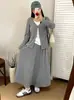 Conjunto de top e saia de duas peças falsas para mulheres plus size, estilo outono 2026, conjunto casual solto para mulheres plus size
