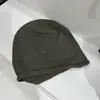 Gorro liso de cor sólida, estilo coreano, com corte relaxado, para mulheres, perfeito para outono e inverno, projetado para fazer o rosto parecer menor e adequado para cabeças maiores.