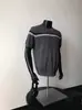 Camiseta de Punto de Manga Corta con Rayas Versátiles y Bloques de Color, Cuello Redondo, Botones, Estilo Retro de Alta Gama, Estilo Corto, Top con Temperamento, Principios de Otoño