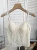 Nuevo camisón de encaje estilo francés con copas incorporadas, capa base sexy, hermoso camisón de espalda con sujetador integrado