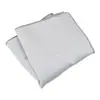 Pañuelo de Bolsillo Blanco con Tacto de Poliéster Teñido en Hilo para Traje de Hombre Pañuelo de Pecho para Traje de Negocios Pañuelo Cuadrado Pequeño de Color Sólido