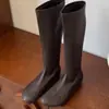 Botas Altas de Punta Redonda Estilo Retro First Encounter, Botas Elásticas para Mujer, Nuevo Estilo Otoño/Invierno 2026 con Tacón Oculto para Efecto Adelgazante, Botas Ajustadas para Abrigos