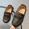 2026 Novo Estilo Sapatos de Pano Slip-On para Meninos, Mocassins Infantis de Primavera, Outono e Verão, Tênis Estilo Coreano, Sapatos Casuais para Meninos
