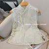 Nova Camisa de Renda Estilo Chinês com Gola Alta para Mulheres, Verão 2025, com Fechamento de Botão, Top Sem Mangas de Luxo Leve, Colete de Sobreposição