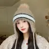 Estilo INS color liso patrón de piña tejido de lana cálido protección para las orejas gorro de atar calentadores de orejas de hilo versátil otoño e invierno dos tonos