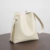 Bolsa de ombro versátil personalizada para deslocamento diário, bolsa transversal feminina de couro legítimo, de alta qualidade, requintada e de grande capacidade
