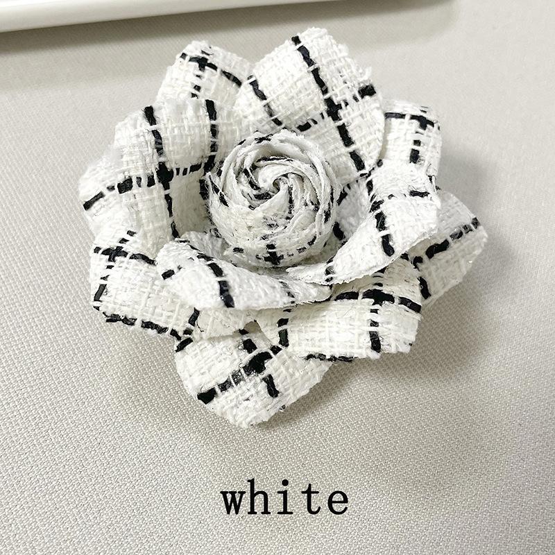 0974white1.jpg