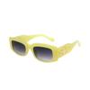 Gafas de sol de moda hip hop de marco grueso de pierna ancha con palabra B grande europea y americana, opción multicolor para mujer, ventas directas de fábrica de gafas de sol transfronterizas