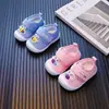 Zapatos Antideslizantes Nuevos para Bebé Primavera y Otoño Zapatos para Caminar Hombres y Mujeres Principiantes Zapatos de Tela Antideslizantes Suela Suave