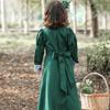 Vestido Largo Retro de Manga Larga para Niños de Estilo Europeo Verde Oscuro Encaje Puño Sombrero de Murciélago Libre Vestido Personalizado para Padres e Hijos