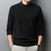 Suéter de Punto Jacquard Nuevo para Hombre Invierno 2026, Engrosado y Cálido, Cuello Alto Medio, Prenda Base de Color Sólido de Moda, Venta al por Mayor