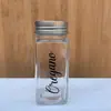 Lugar de fábrica botella cuadrada de 100 ml para condimentos botella de condimentos botella de pimienta botella de hígado en polvo botella de vidrio con tapa de aluminio