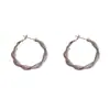 Pendientes de Moda Personalizados Transfronterizos Europeos y Americanos para Uñas, Manualidades de Lijado, Pendientes Retorcidos, Pendientes de Estilo Retro Frío Simples y Lujosos para Mujeres