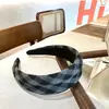 Faixa de Cabelo Casual Versátil Estilo Coreano Outono e Inverno Nova Lã Côncava e Convexa Alta Caveira Faixa de Cabelo Xadrez Retrô Mulheres