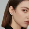 Aretes de Plata Pura 999 con Diamantes para Hombre Estilo Wang Hedi, Pendientes de Alta Gama con un Aspecto Refinado, Adecuados para Dormir Sin Quitárselos