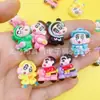 Adorno de Resina para Salpicadero de Coche Crayon Shin-Chan Accesorios para el Cabello de Vehículos Eléctricos Pinza para el Cabello Adorno para el Cabello Accesorios de Decoración para Zuecos
