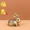 Artesanías de Ornamentos del Conejo de la Suerte del Zodiaco de Latón Puro, Pie Creativo Vintage de Latón para Sostener en la Mano, Decoración de Escritorio para el Hogar y la Oficina