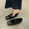Zapatos Cuadrados de Estilo Francés para la Noche con Forro de Lana para Mujer Otoño e Invierno 2025 Zapatos Mary Jane Pequeños de Cuero Zapatos Peludos Calzado de Exterior Zapatos de Algodón