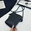 Bolso pequeño popular de este año para mujer Verano 2025 Nuevo bolso bandolera versátil y sencillo Estilo coreano popular Bolso para teléfono móvil