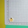 Nuevos accesorios acrílicos de Rilakkuma sosteniendo estrellas al por mayor para manualidades con pegamento de crema, zuecos y materiales para cables de datos