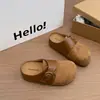 Chinelos mule de outono, grossos, para aumentar a altura, 2026, para mulheres, slip-on moderno com fivela