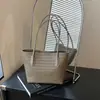 Bolso de mujer de gran capacidad 2026 nuevo verano vintage de alta gama lujo ligero bolso de hombro bolso cubo tote para ir al trabajo