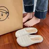 Sandalias Planas de Playa Transpirables Antideslizantes de Moda Versátiles con Diseño Hueco para Mujer, Verano Nuevo Estilo