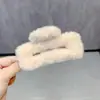Presilha de Cabelo Quadrada de Pelúcia Outono e Inverno Presilha de Pelúcia de Alta Qualidade Versátil Fofa Presilha de Cabelo Média Grampo para a Parte de Trás da Cabeça
