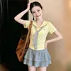 Camiseta de Manga Corta con Cuello Falso de Dos Piezas Azul Marino para Mujer, Nuevo Top de Moda Elegante para Figuras Petites, Estilo Corto, Verano 2026