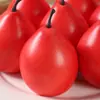 Al por mayor personalizado modelo de pera americana simulada pera roja pera de cerveza fruta falsa decoración accesorios de exhibición ayudas de enseñanza para la primera infancia