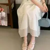 Nuevas Zapatillas Cerradas de Estilo Coreano Elegantes con Lazo Cuadrado y Suela Suave para Principios de Primavera 2026 en Negro, Albaricoque y Marrón Oscuro