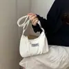 Bolsa Plissada Listrada Estilo Japonês Pequena Feminina Fresca Versátil para o Dia a Dia Bolsa de Mão Bolsa de Ombro Moda Casual Compras Bolsa Transversal