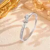 Pulseira de Laço com Strass Estilo Coreano Feminino, Cheia de Diamantes Cintilantes, Nicho para Uso Diário, Realça o Tom da Pele, Pulseira Versátil