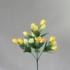 Ramo de Flores Artificiales para Foto, Arreglo de Magnolias de Alta Gama con 5 Cabezas y 15 Flores para Decoración de Mesa de Sala de Estar, Pequeño Ramo de Flores Falsas