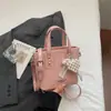 Bolsa de Mão Tendência deste Ano Bolsa Saco para Mulheres 2026 Novo Estilo Bolsa de Ombro Simples Fashionável Casual para o Dia a Dia Bolsa Transversal