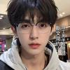 Nuevas gafas de media montura para mujer que se pueden equipar con gafas para miopes con montura de gafas de cejas para hombre guapo con luz azul Sven Puppy