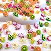 Nueva simulación de fruta, rebanada de resina, accesorios para decoración de uñas, mini linda funda plana decorativa para teléfono móvil, para el cabello y las uñas
