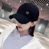 Gorra Estilo Coreano Joker para Mujer Otoño e Invierno Lana de Cordero Color Sólido Cálida Gorra de Béisbol Marca M Gorra de Maíz Moda Tendencia