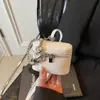 Moda Coreana Elegante y con Estilo Cuello Halter Billetera Pequeña para Monedas Mini Bolsa para Auriculares Bolsa para Labial para Mujer Verano 2026 Nuevo Estilo