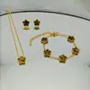 Pulsera de Acero de Titanio Trébol de la Suerte de Cinco Hojas de Tres Piezas Transfronteriza con un Toque de Alta Gama, Joyería Popular de Acero Inoxidable para Mujer del Fabricante