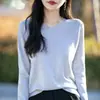 Camiseta interior de punto de algodón transfronteriza con cuello en V para mujer, nuevo estilo 2025, suéter suave y acogedor para capa interior, holgado y versátil, top fino de moda