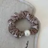 Scrunchie de Pérola Fashion Básico Cor Sólida High-End Simples Doce Prendedor de Cabelo Diário Versátil Elástico para Cabelo