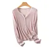 Novo cardigã delicado estilo francês, fino, gola redonda, tricô canelado, suéter justo para mulheres, blusa de manga comprida para primavera/verão, adequado para usar em ambientes com ar condicionado