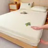 Nuevo sombrero de cama de algodón clase A bordado 2025