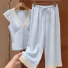 Pijama de encaje minimalista estilo deseo puro de manga corta para mujer, shorts ajustados con copas en el pecho, conjunto de dos piezas para casa