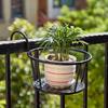 Suporte de flores para grade de varanda suporte para vasos de flores suporte de armazenamento suspenso para varanda estilo europeu cesta de flores cerca de ferro interna suporte para bonsai