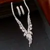 Aretes de borla y conjunto de collar chapados en oro real de 14k con circonita para mujer, lujo ligero y sensación de alta gama, joyería elegante y versátil