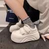 Zapatos Blancos de Suela Gruesa, Nuevos Estilos Populares de Primavera y Otoño, Zapatos de Plataforma para Mujer, Zapatos Lindos y Originales, Zapatos para Mujer con Pegatinas Mágicas para el Dedo Gordo de 2025