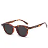 2025 Nuevas Gafas de Sol Retro de Moda al por Mayor Estilo Coreano Pequeñas Gafas de Sol de Moda Fábrica al por Mayor